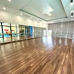 Great Amenities, Convenient Location Luxury 2 Bedroom Apt