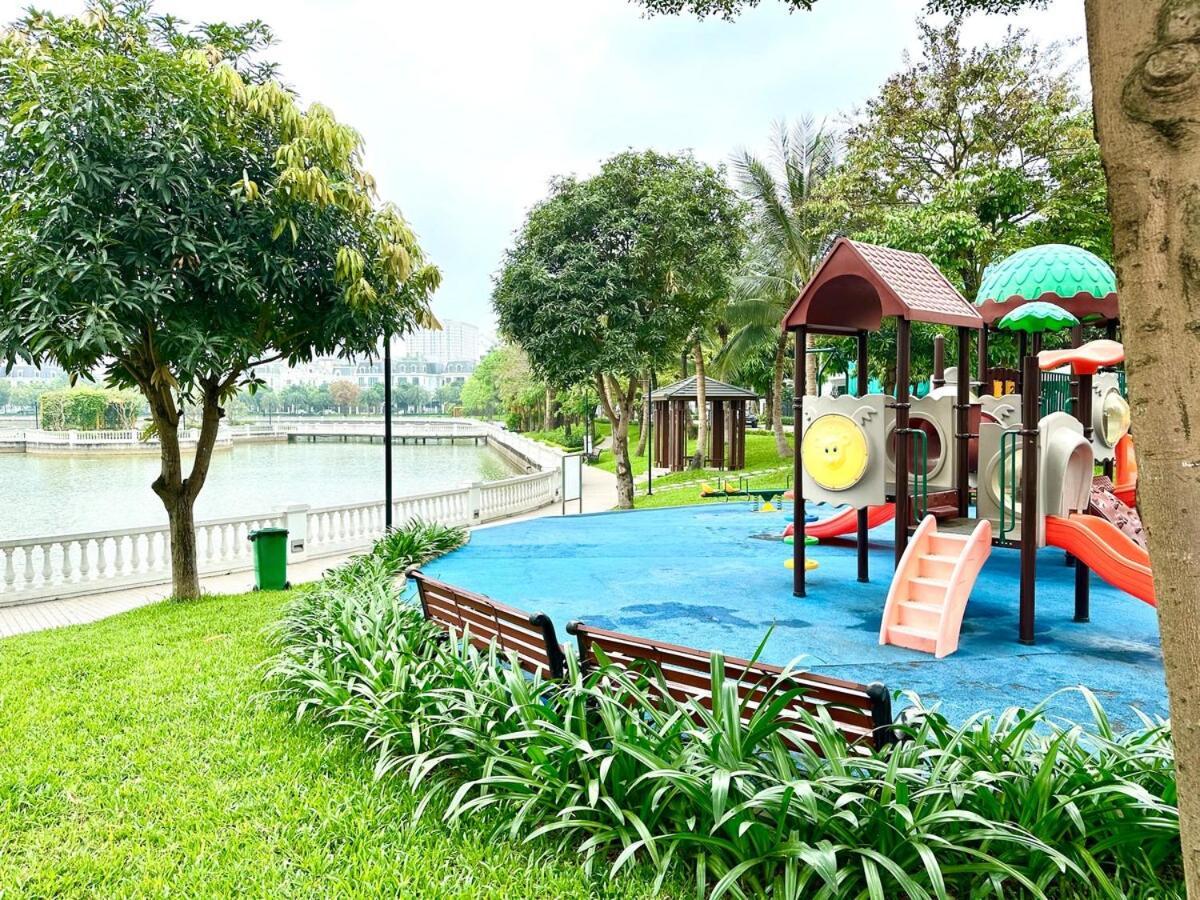 Great Amenities, Convenient Location Luxury 2 Bedroom