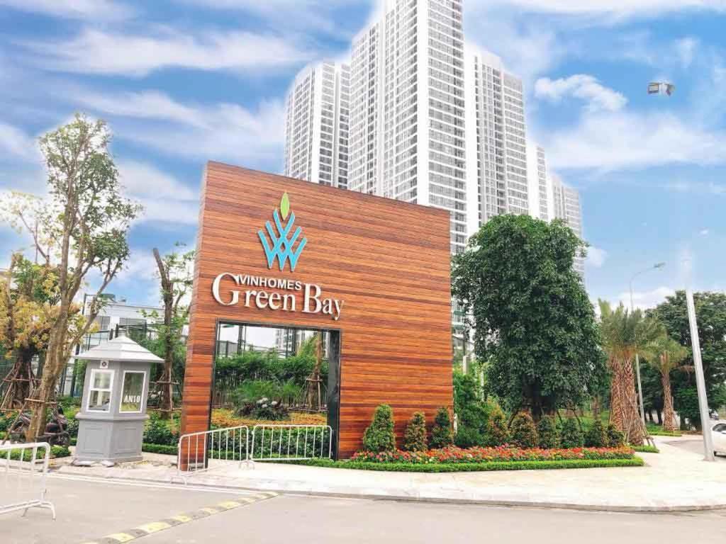Great Amenities, Convenient Location Luxury 2 Bedroom Hà Nội