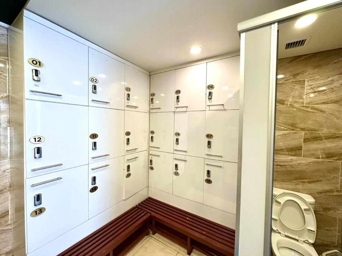 Great Amenities, Convenient Location Luxury 2 Bedroom